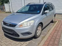 Gebraucht Ford Focus 101 PS (74 kW) 2010 Silber Kombi
