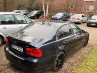 Gebraucht BMW 320 163 PS (119 kW) 2005 Blau Limousine