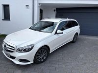 Gebraucht Mercedes E220 Edition 170 PS (125 kW) 2016 Weiß Limousine