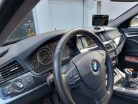 Gebraucht BMW 520 197 PS (144 kW) 2015 Blau Kombi