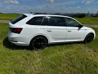 Gebraucht Skoda Superb SportLine 200 PS (147 kW) 2023 Weiß Limousine