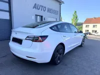 Käytetty Tesla Model 3 Standard Range Plus 208 kW (283 HP) 2021 Valkoinen Sedan