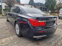 Gebraucht BMW 740L M Sport 326 PS (239 kW) 2011 Blau Limousine