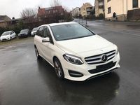 Gebraucht Mercedes B200 156 PS (114 kW) 2014 Weiß Van / Kleinbus