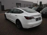 Second-hand Tesla Model 3 324 kW (441 CP) 2021 Alb Berlinǎ