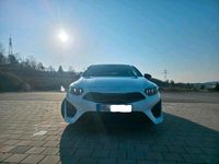 Gebraucht Kia Ceed GT GT 204 PS (150 kW) 2024 Weiß Limousine