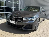 Gebraucht BMW 540 Efficient Dynamics 340 PS (250 kW) 2022 Sophistograu brillanteffekt Kombi