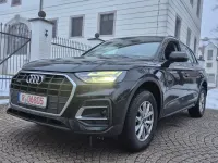 Second-hand Audi Q5 Basis 204 CP (150 kW) 2025 Negru SUV