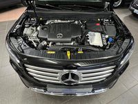 Gebraucht Mercedes GLB200 Progressive 150 PS (110 kW) 2024 Kosmosschwarz SUV