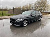 Gebraucht Mercedes C180 156 PS (114 kW) 2017 Schwarz Kombi