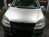 Second-hand VW Golf 135 CP (99 kW) 2004 Argintiu Coupe