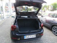 Gebraucht VW Polo Style 95 PS (69 kW) 2025 Schwarz Limousine