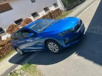 Gebraucht Skoda Octavia 150 PS (110 kW) 2024 Blau Kombi