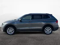 Gebraucht VW Tiguan Allspace Comfortline 150 PS (110 kW) 2021 Grau SUV
