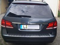 Gebraucht Mercedes E200 136 PS (100 kW) 2013 Blau Kombi