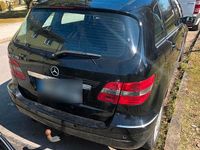 Gebraucht Mercedes B200 140 PS (102 kW) 2008 Schwarz Van / Kleinbus