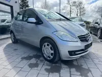 Gebraucht Mercedes A160 95 PS (69 kW) 2010 Polarsilber Kleinwagen