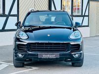 Second-hand Porsche Cayenne Platinum Edition 262 CP (192 kW) 2017 Negru SUV