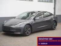 Käytetty Tesla Model 3 Standard Range 239 kW (325 HP) 2021 Harmaa Sedan