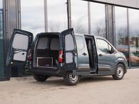 Neu Fiat e-Doblò 100 kW (136 PS) 2026 Blau Van / Kleinbus