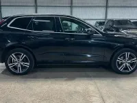 Gebraucht Volvo XC60 Momentum 190 PS (139 kW) 2019 Schwarz SUV