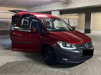 Gebraucht VW Caddy Trendline 150 PS (110 kW) 2019 Rot Van / Kleinbus