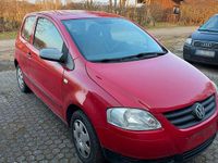Gebraucht VW Fox 54 PS (39 kW) 2006 Rot Kleinwagen
