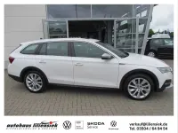 Gebraucht Skoda Octavia Scout 200 PS (147 kW) 2023 Weiß Kombi