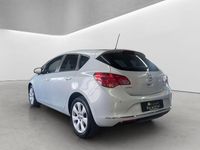 Gebraucht Opel Astra 140 PS (102 kW) 2012 Limousine