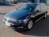 Gebraucht VW Passat Highline 150 PS (110 kW) 2018 Schwarz Kombi