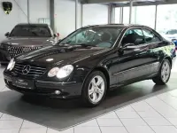 Gebraucht Mercedes CLK240 Avantgarde 170 PS (125 kW) 2003 Schwarz Coupé