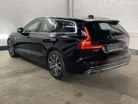 Gebraucht Volvo V60 Inscription 253 PS (186 kW) 2021 Black solid stone / solid Kombi