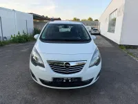 Gebraucht Opel Meriva Active 120 PS (88 kW) 2012 Weiß Van / Kleinbus