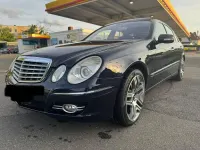 Gebraucht Mercedes E320 Elegance 224 PS (164 kW) 2008 Blau Limousine