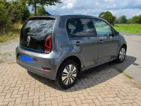 Gebraucht VW e-up! Style 61 kW (83 PS) 2022 Grau Kleinwagen