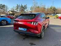 Gebraucht Ford Mustang Mach-E Basis 197 kW (269 PS) 2021 Rot SUV