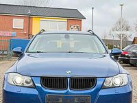 Gebraucht BMW 320 150 PS (110 kW) 2006 Blau Kombi