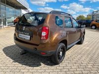 gebraucht Dacia Duster I Laureate 1.6 4x4 KLIMA+AHK+TÜV-NEU+1VOR