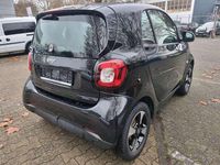 Gebraucht Smart ForTwo Coupé 60 kW (82 PS) 2020 Tridion in black Kleinwagen