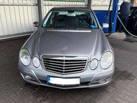 Gebraucht Mercedes E280 Avantgarde 190 PS (139 kW) 2009 Limousine