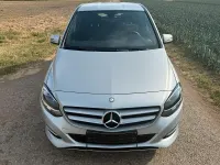 Gebraucht Mercedes B180 122 PS (89 kW) 2016 Silber Kleinwagen