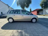 Gebraucht Opel Meriva Edition 105 PS (77 kW) 2009 Silber Van / Kleinbus