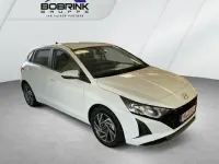 Gebraucht Hyundai i20 Trend 100 PS (73 kW) 2026 Weiß Kleinwagen