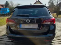 Gebraucht Opel Astra Innovation 160 PS (117 kW) 2016 Schwarz Kombi