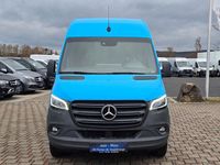 Gebraucht Mercedes Sprinter 170 PS (125 kW) 2022 Blau Van