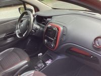 Gebraucht Renault Captur XMOD 118 PS (86 kW) 2016 Rot SUV