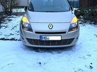 Gebraucht Renault Grand Scénic III Luxe 131 PS (96 kW) 2010 Beige Van / Kleinbus