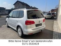 Gebraucht VW Touran Cup 140 PS (102 kW) 2014 Silber Van / Kleinbus