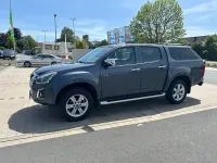 Gebraucht Isuzu D-Max 163 PS (119 kW) 2019 Grau SUV