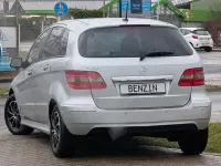 Gebraucht Mercedes B160 95 PS (69 kW) 2010 Silber Kleinwagen